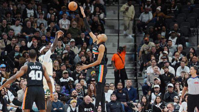 波蒂斯力挺亚历山大与约