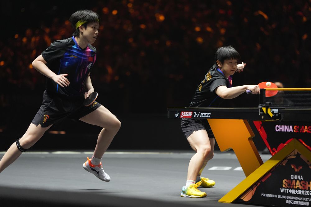 莎头组合在WTT中国大满贯赛混双夺金展现顶级默